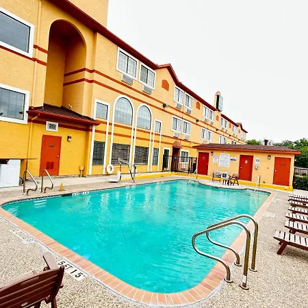 Quality Suites